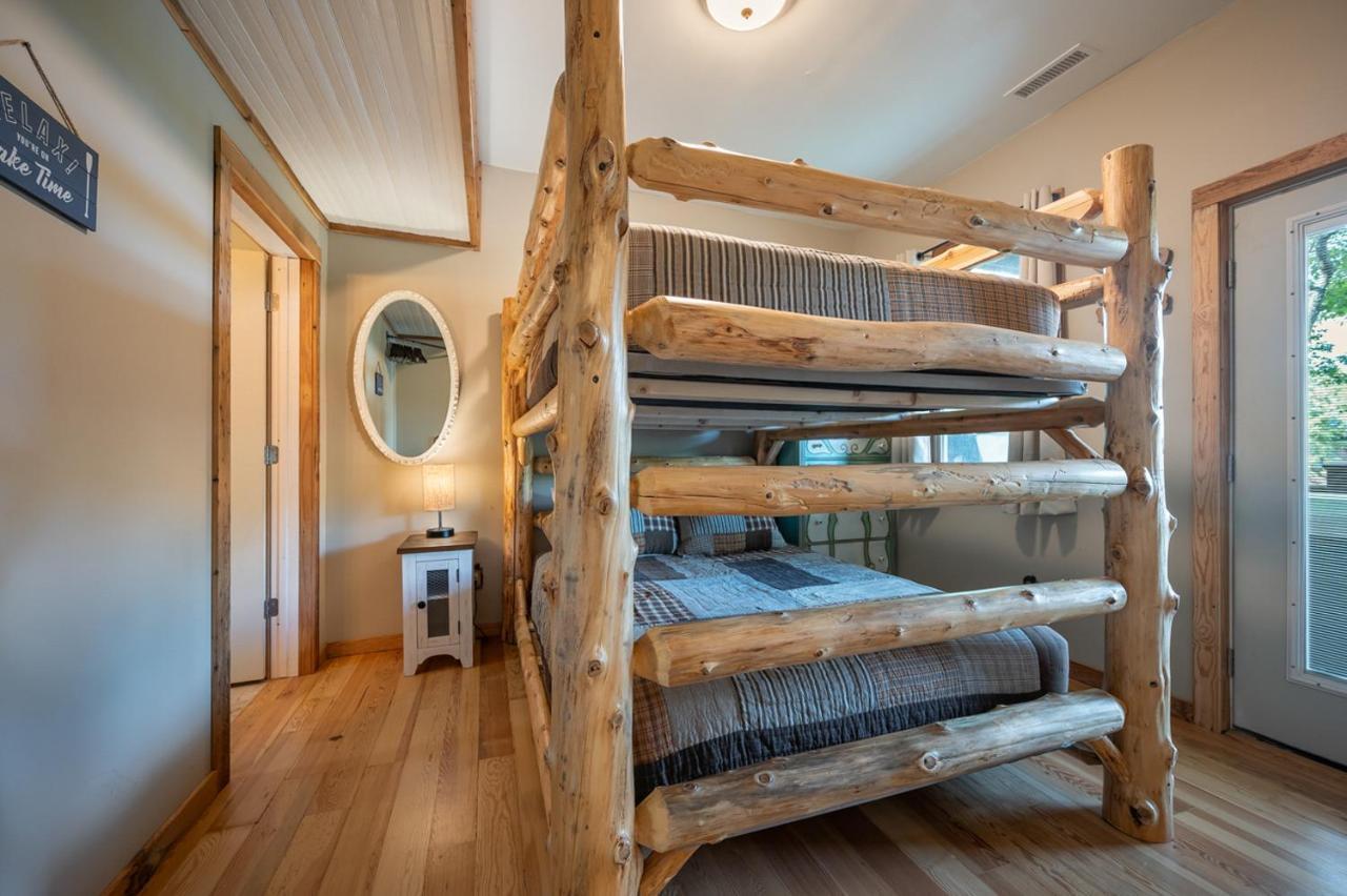 Russell'S Fort At White Oak Point: Historical Cabin On Lake Lure, Luxury, Direct Lake Access! Villa Esterno foto